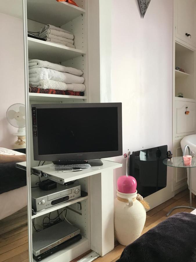 Superbe Appartement Proche De La Butte Montmartre Parigi Esterno foto